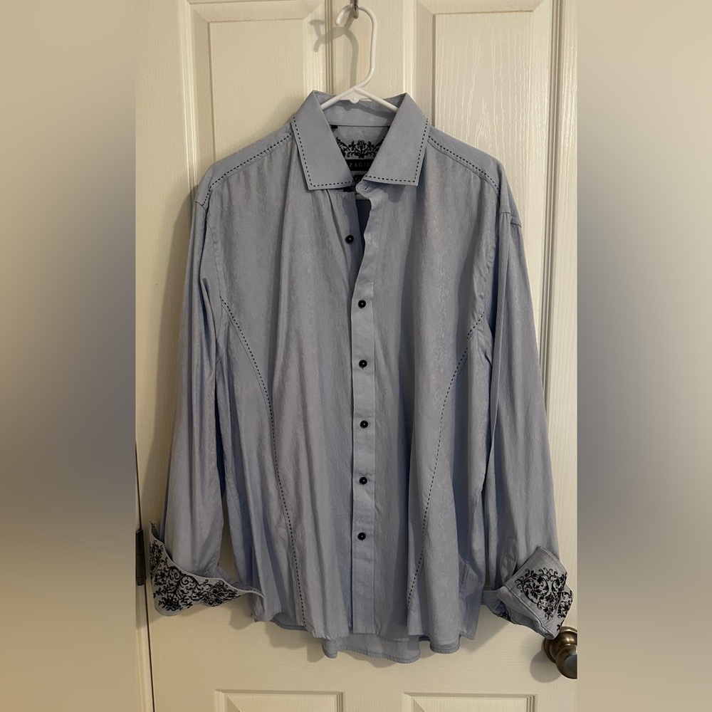 Zagiri - Stylish Light Blue Casual Button Down Shirt